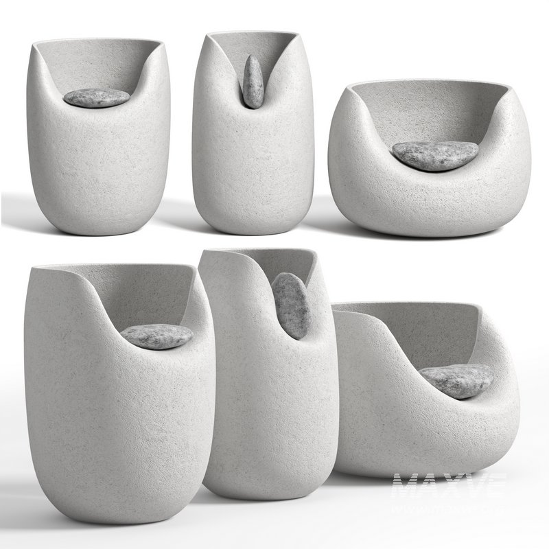 Martn  warps ceramic vases with raw stones - Image 2