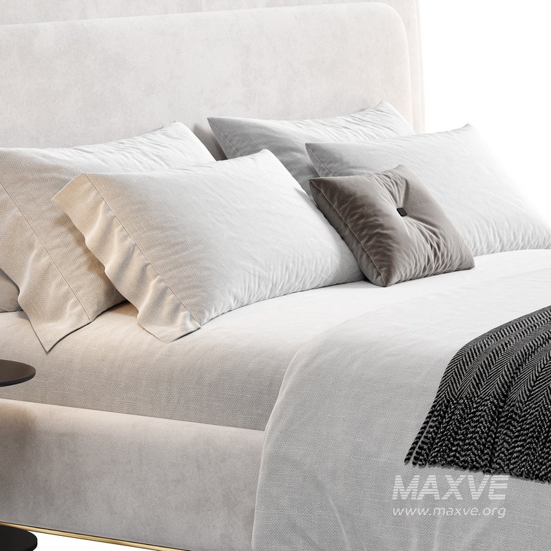 Voyage Royal Bed Italy - Image 3