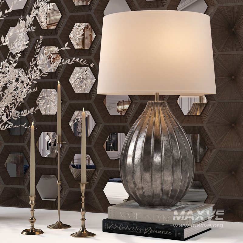 ANTIQUE BRAEE DECORATIVE SET 01 - Image 2