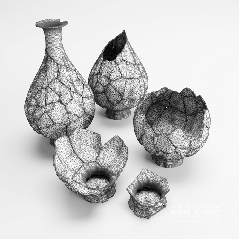 Decorative broken historical pottery - Image 4