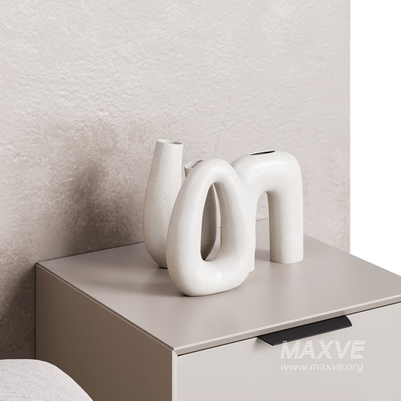 Modern spa and accessories - Image 9