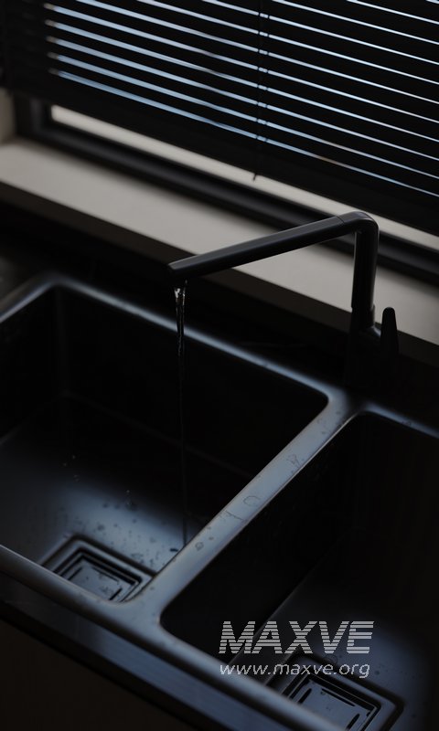 Living Room Dining Room Kitchen - Image 4