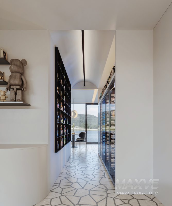 Modern Restaurant - Image 2