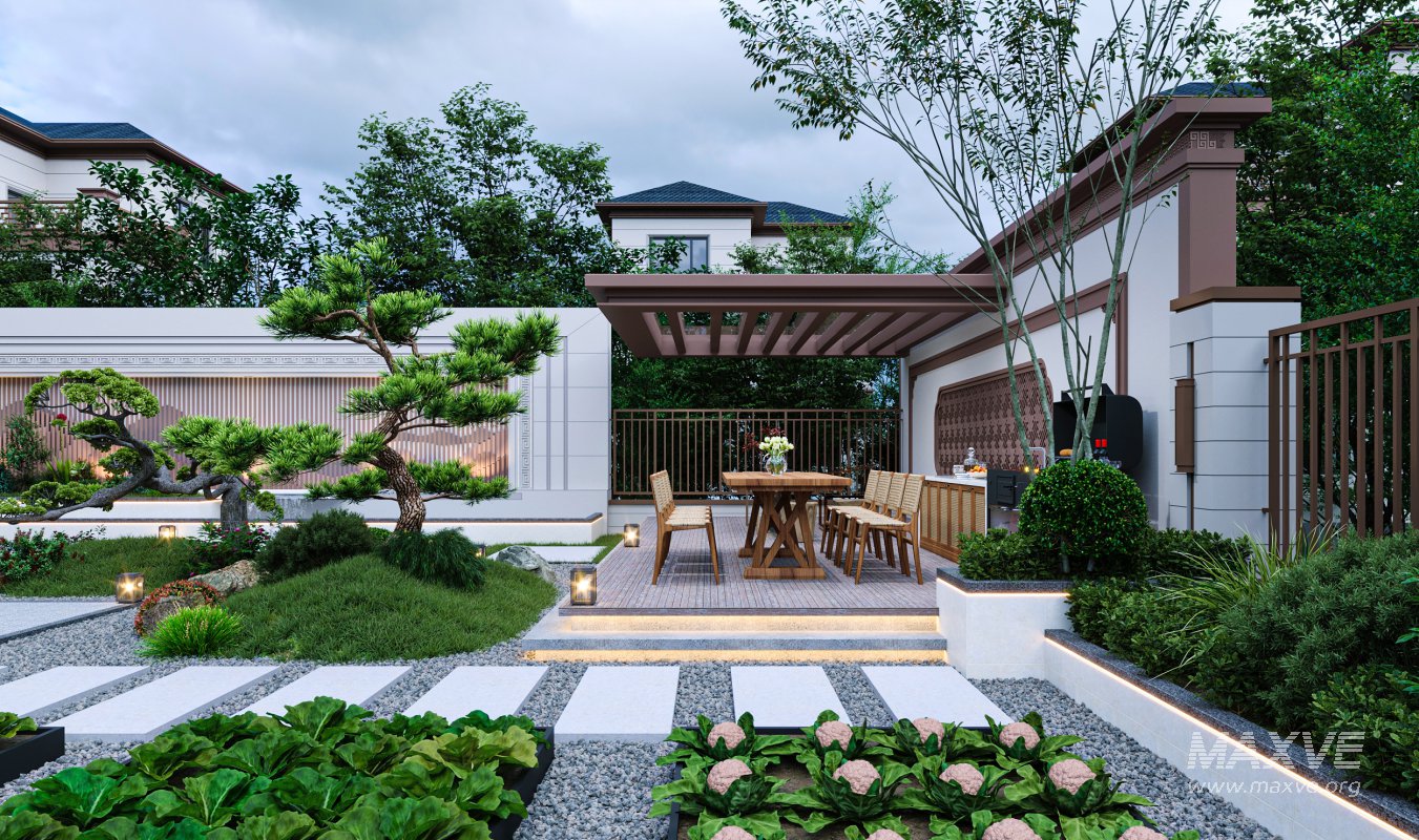 Garden Courtyard - Image 4