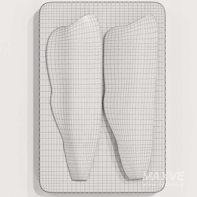 Wood Centerpiece with Fish - Image 4