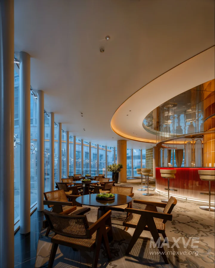 hotel lobby - Image 6